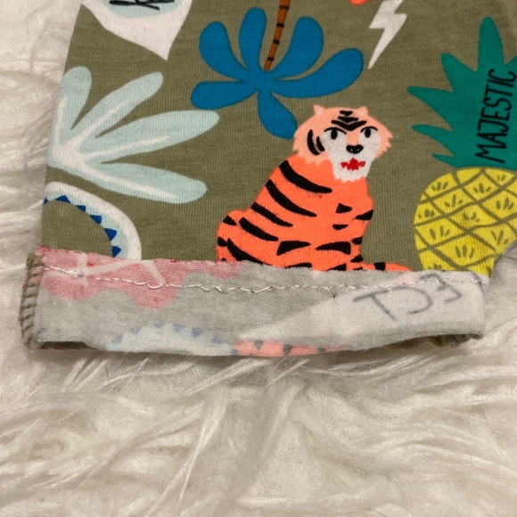 3-6 month Bonds Shorts - Picture 4 of 4